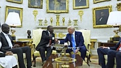 El presidente estadounidense, Donald Trump, con su homólogo sudafricano, Cyril Ramaphosa. 