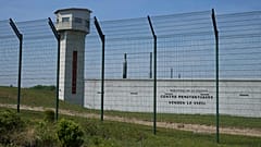 Więzienie Vendin-le-Vieil w północnej Francji na zdjęciu w środę 14 maja 2025 r. 