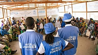 Az UN Women Kamerun három régió hét menekülttáborában támogatja a kiszolgáltatott nőket és az erőszak túlélőit.