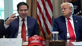 Marco Rubio amerikai külügyminiszter és Donald Trump elnök az NSC ülésén, 2025 április 30.