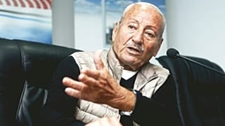 المخرج الجزائري محمد لخضر حمينة 