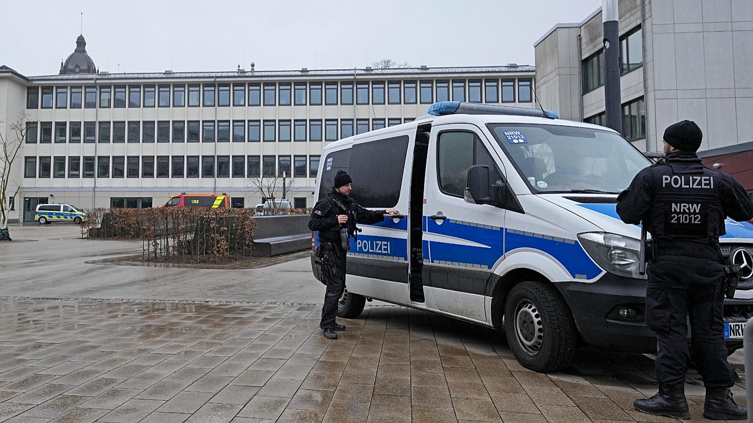 Mehrere hundert Schulen in Deutschland haben Bombendrohungen erhalten. (Symbolbild).