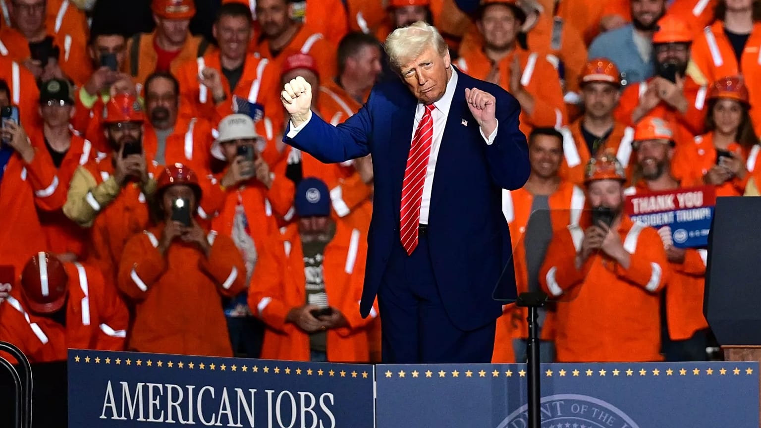 President Donald Trump at the end of a speech at the U.S. Steel Mon Valley Works-Irvin plant in West Mifflin, Pennsylvania (30 May 2025) 