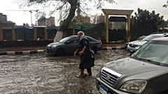 صورة أرشيفية: أمطار غزيرة في حي الزمالك بالقاهرة، 12 آذار/مارس 2020.