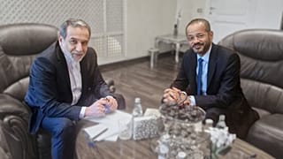 Министры иностранных дел Ирана и Омана принимают участие в заключительном раунде иранско-американских ядерных переговоров в Риме, столице Италии