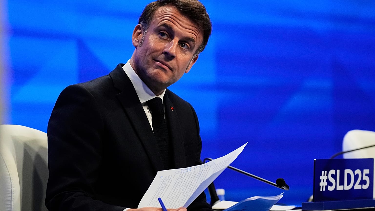 روابط سیاسی ایران و فرانسه 