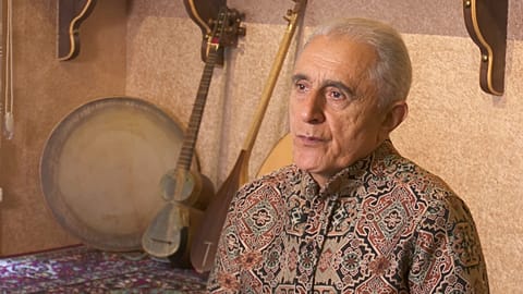 Az azeri énekes ősi népzenével ismerteti meg a globális közönséget