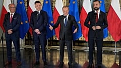 Líderes do partido Donald Tusk, Szymon Holownia, Władysław Kosiniak-Kamysz e Włodzimierz Czarzasty, 24 de outubro de 2023.
