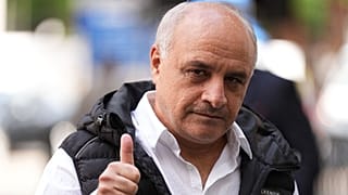 وصول حميت كوسكون إلى محكمة ويستمنستر في لندن، 2 حزيران/يونيو 2025.