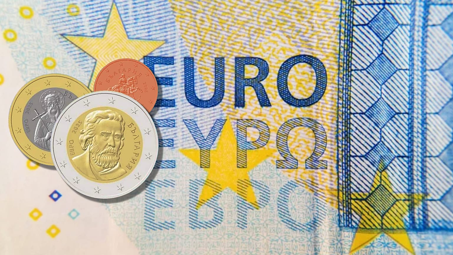 20 eurós bankjegyen, az 1 és 2 eurós, illetve az 1 centes érmén megjelent a cirill betűs felirat