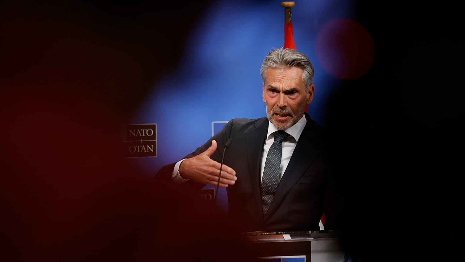 Primeiro-ministro dos Países-Baixos demite-se