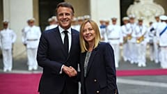 Il presidente francese, Emmanuel Macron, e la premier italiana Giorgia Meloni a Palazzo Chigi a Roma (3 giugno 2025)