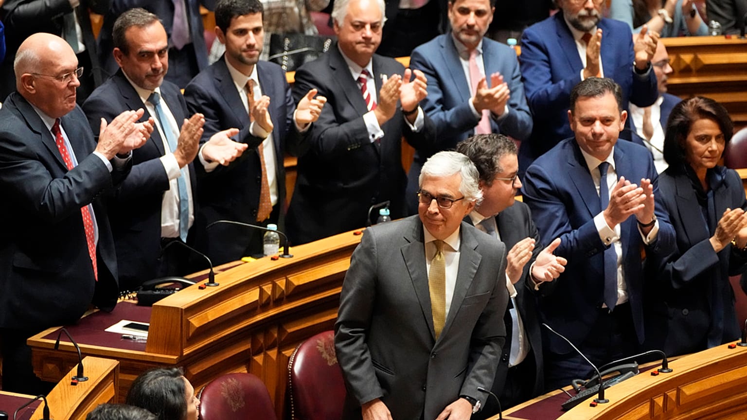 José Pedro Aguiar-Branco a été réélu président du Parlement portugais ce mardi