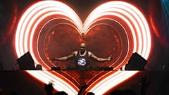 NBA tarihinin en dominant pivotlarından biri olarak anılan Shaquille O’Neal, sahnelere “DJ Diesel” kimliğiyle damga vuruyor.