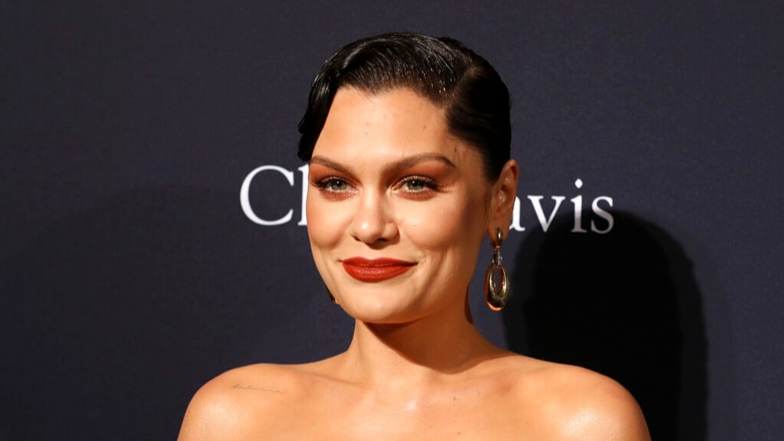 Jessie J chega à Gala Pré-Grammy e Saudação aos Ícones da Indústria no Beverly Hilton Hotel no sábado, 25 de janeiro de 2020, em Beverly Hills, Califórnia. 