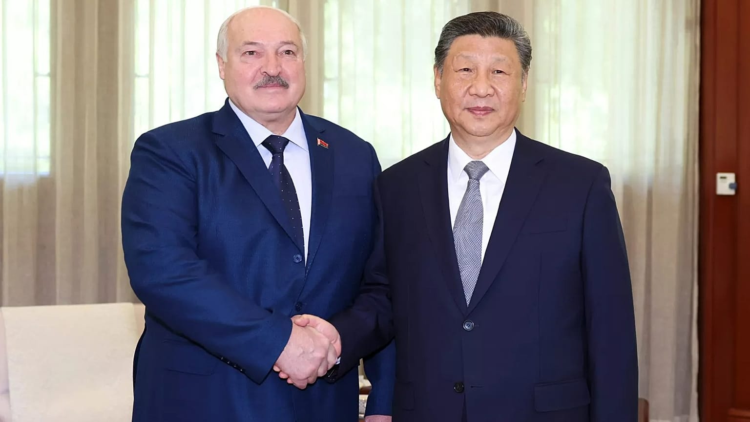 Alexandre Loukachenko et Xi Jinping