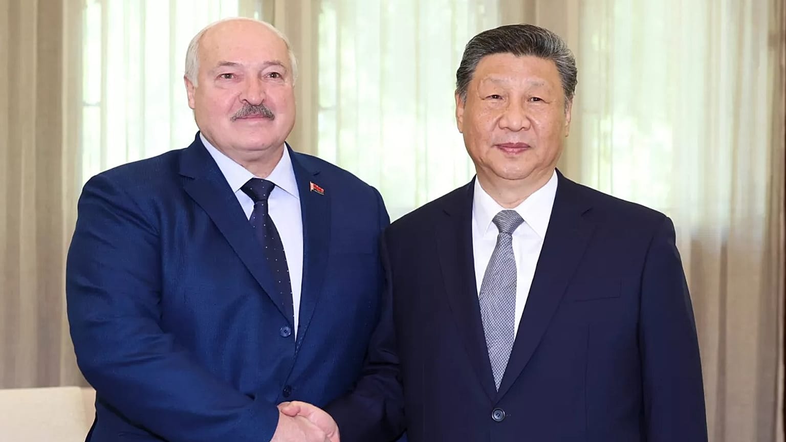 Alexander Lukashenko y Xi Jinping