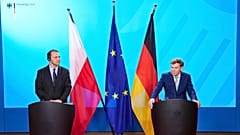 Wadephul, rechts, und sein polnischer Amtskollege Sikorski im Auswärtigen Amt in Berlin, Deutschland, Mittwoch, 4. Juni 2025.