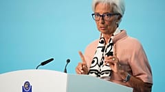 AMB Başkanı Christine Lagarde Frankfurt'ta konuşuyor