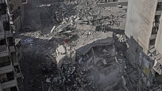 Ένα από τα βομβαρδισμένα σημεία της Βηρυτού