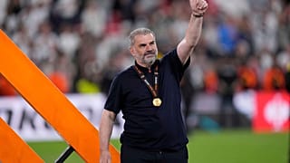 Ο Άγγελος Ποστέκογλου