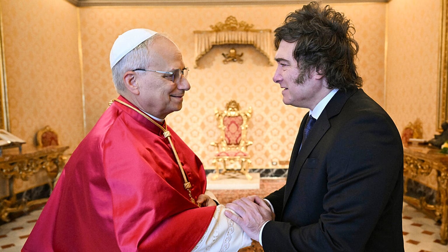 Papst Leo XIV. trifft den argentinischen Präsidenten Javier Milei anlässlich einer Privataudienz im Vatikan, Samstag, 7. Juni 2024.