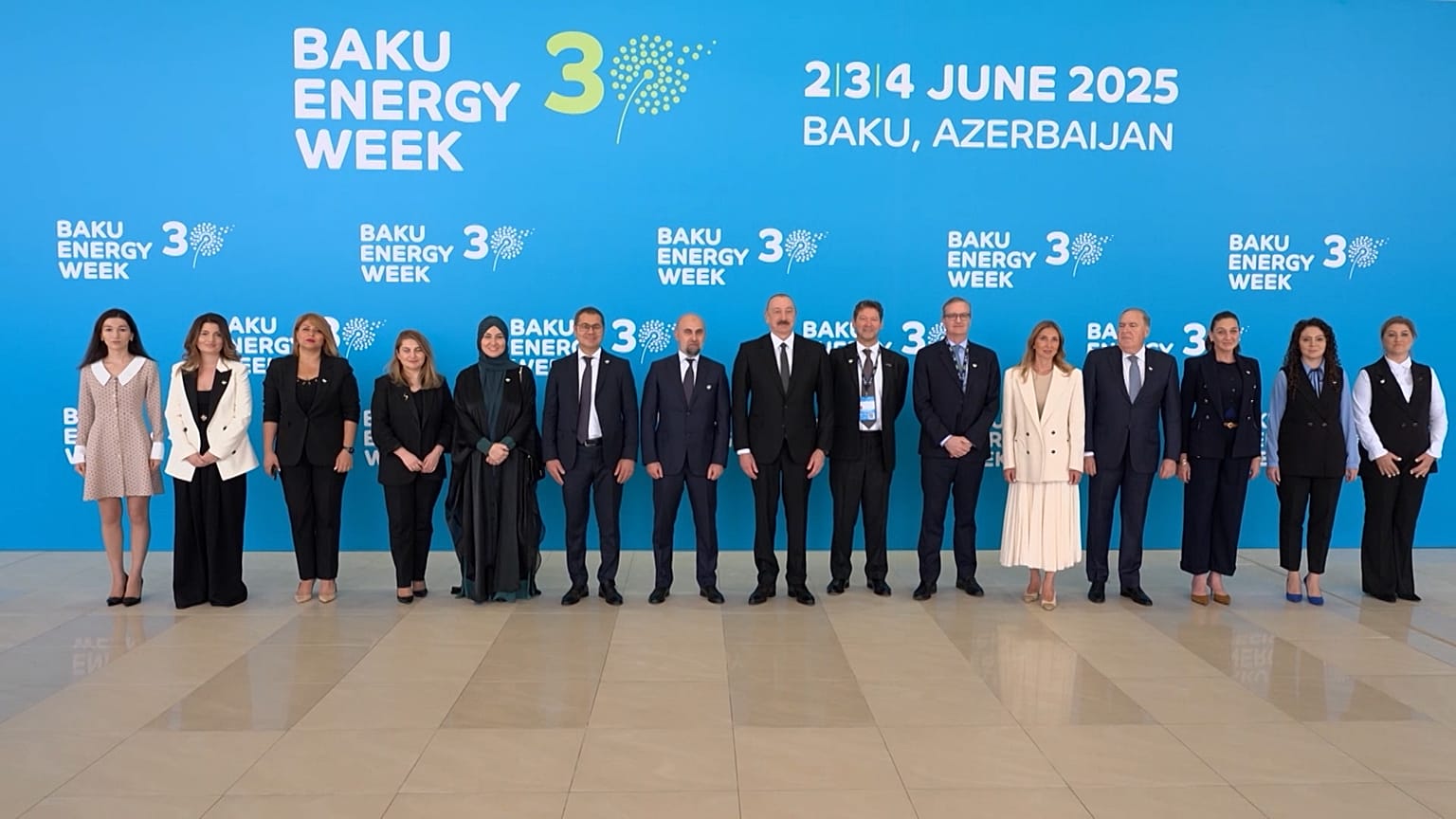 Baku Energy Week 2025 – Azerbajdzsán energiadiplomáciája, megújuló energiái és regionális befolyása