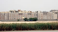 ** DATEI ** Ein Teil der im Bau befindlichen neuen US-Botschaft ist von der anderen Seite des Tigris-Flusses in Bagdad aus gesehen, auf diesem Dateifoto vom 19. Mai 2007. 