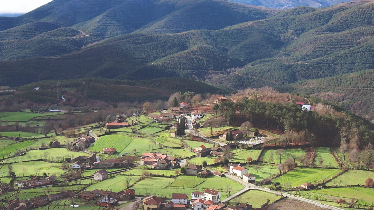 Residentes de Covas do Barroso há muito que denunciam riscos ambientais e sociais do projeto da Savannah Resources