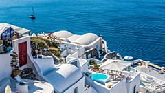Destinos populares como Santorini han experimentado temblores en los últimos meses.