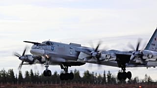 Tu-95 orosz stratégiai bombázó 