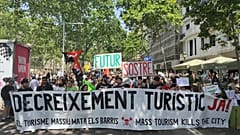 Demonstration gegen den Massentourismus in Barcelona, 15. Juni 2025 