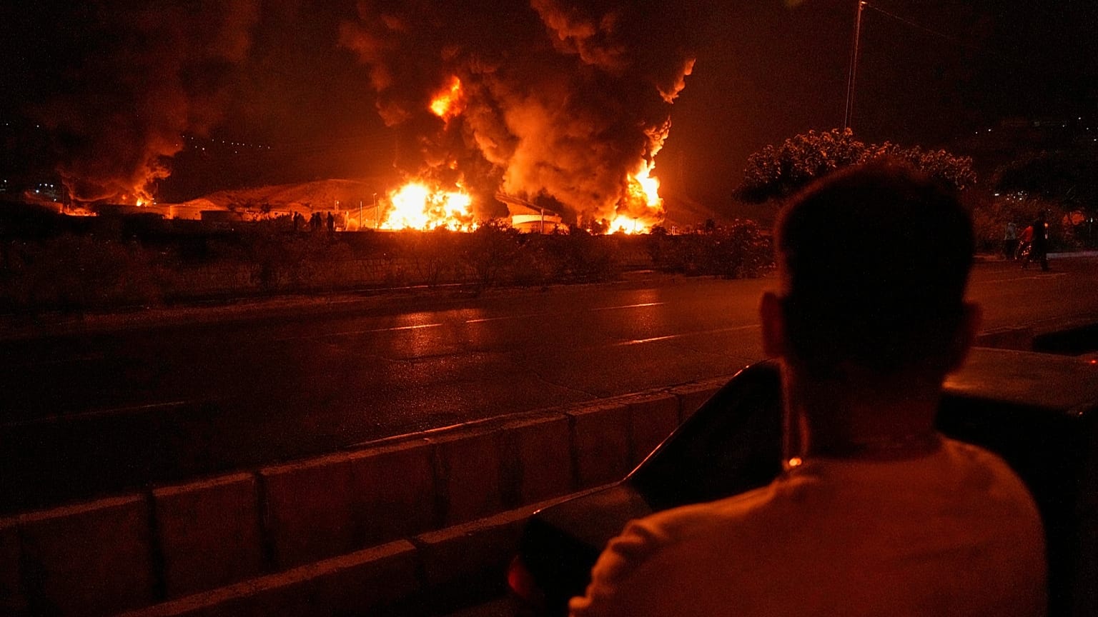 Ιρανική αποθήκη αποθήκευσης πετρελαίου χτυπήθηκε από ισραηλινή επίθεση.