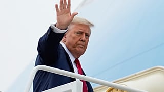 O Presidente Donald Trump afirmou que os Estados Unidos "não tiveram nada a ver com o ataque ao Irão" no sábado à noite.
