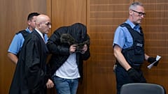 Lebenslange Haft für den syrischen "Folterarzt" wegen Mordes, Folter und Verbrechen gegen die Menschlichkeit