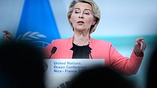 A G7 csúcstalálkozón az Európai Unió vezetői is képviselik a blokkot