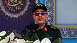 Le chef de l'état-major général des forces armées iraniennes, le général Mohammad Hossein Bagheri, a été tué lors d'une frappe israélienne.
