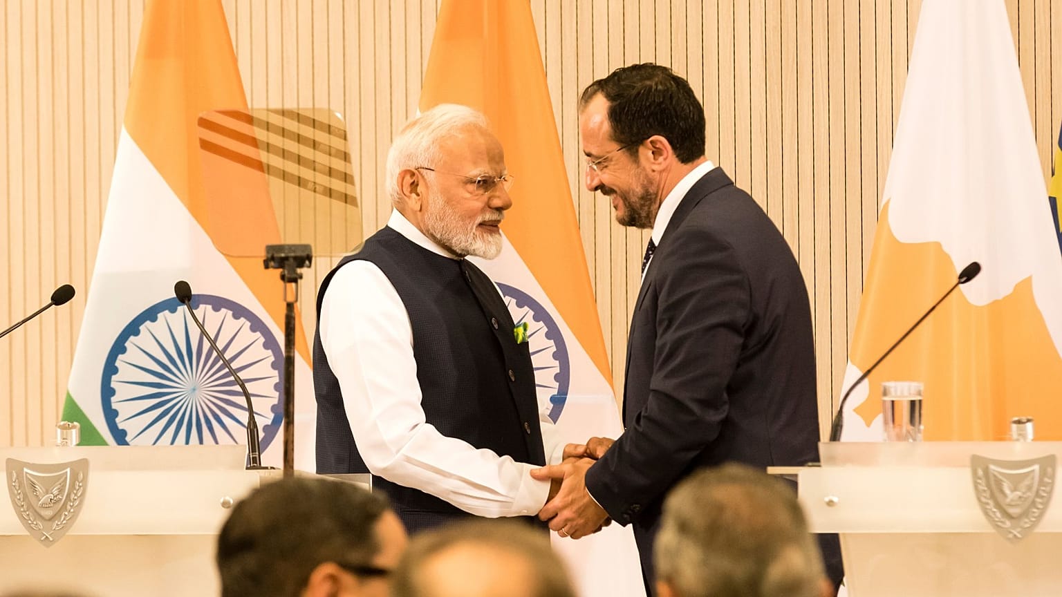 Premier Indii Narendra Modi i prezydent Cypru Nikos Christodoulides.