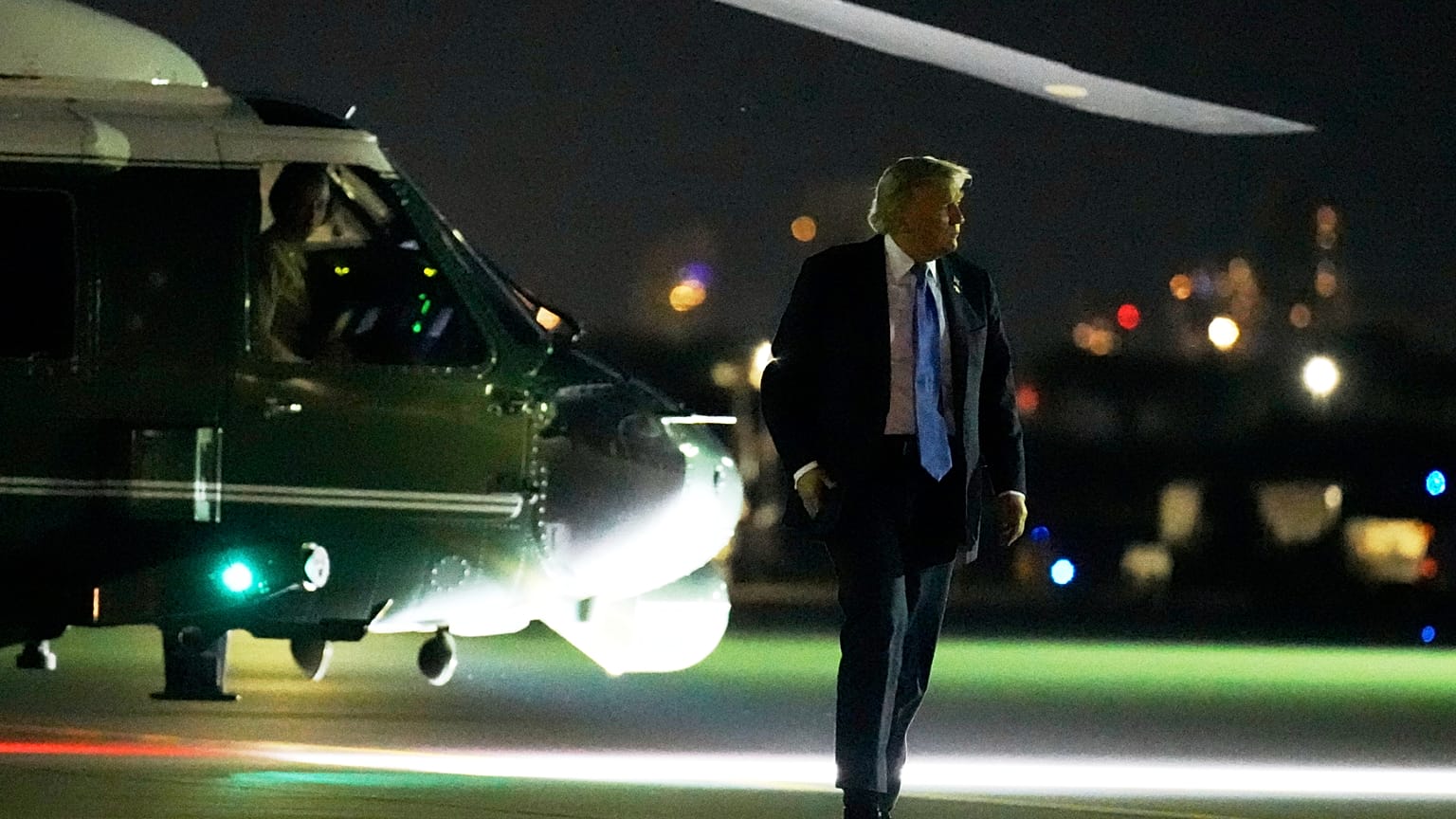 Trump verlässt den G7-Gipfel frühzeitig und stellt Macron bloß, er habe keine Ahnung von seinen Plänen.