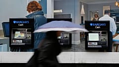 Barclays, Avrupa'daki fosil yakıt finansörleri listesinde yine zirvede yer aldı.