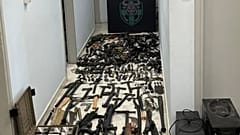 Τα όπλα που κατασχέθηκαν
