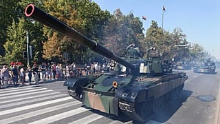 Polski czołg na defiladzie z okazji Święta Wojska Polskiego w Warszawie.