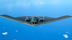 B-2 uçaklarını savunma firması Northrop Grumman üretiyor