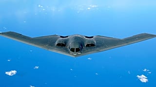 B-2 uçaklarını savunma firması Northrop Grumman üretiyor