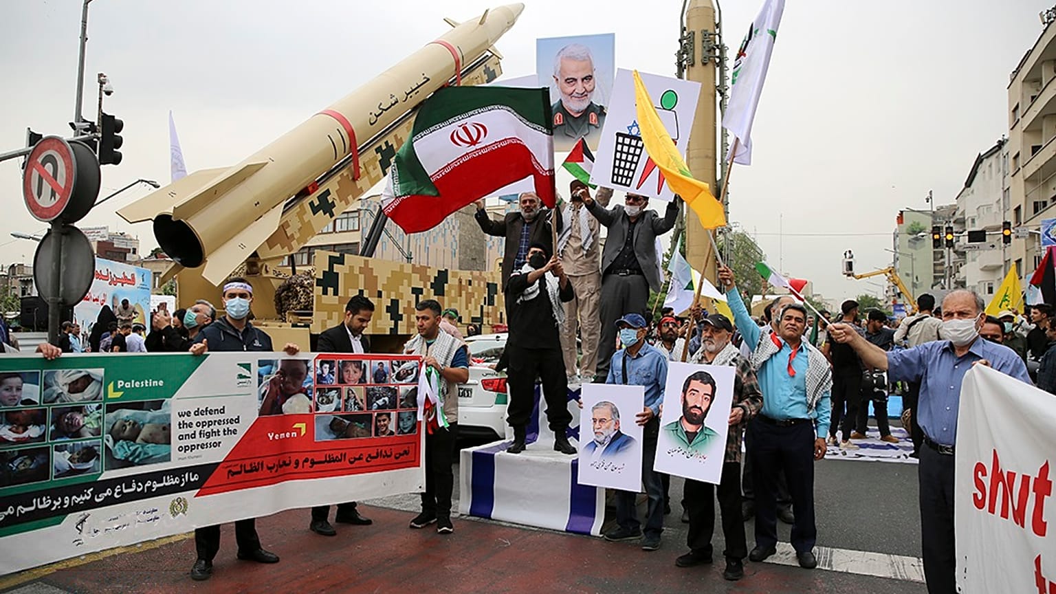 The Kheibar Shekan shown in Tehran, 29 April 2022