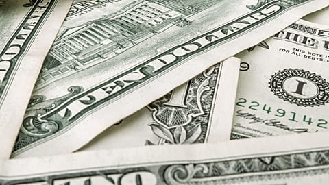 الدولار.