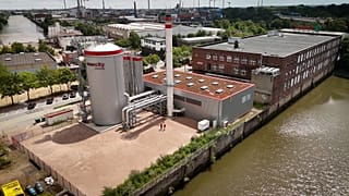 La chaleur résiduelle de la fonderie de cuivre d’Hambourg réchauffe la ville, mais pas la planète