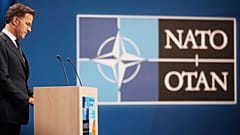 Ο Γενικός Γραμματέας του ΝΑΤΟ Μαρκ Ρούτε μιλάει κατά τη διάρκεια συνέντευξης Τύπου πριν από τη σύνοδο κορυφής του ΝΑΤΟ στη Χάγη, Ολλανδία, Δευτέρα, 23 Ιουνίου 2025.