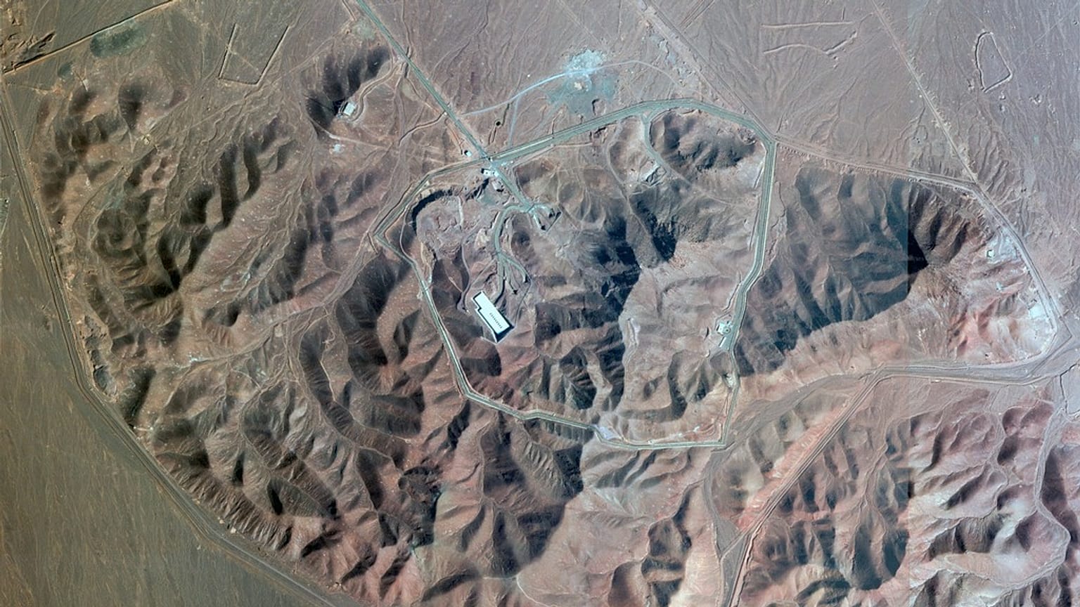 Planet Labs PBC tarafından çekilen bu uydu fotoğrafı, 19 Mart 2025 tarihinde İran'ın Fordo'daki yeraltı nükleer zenginleştirme tesisini gösteriyor