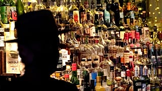 Oporto prohíbe beber en la calle después de las 21:00